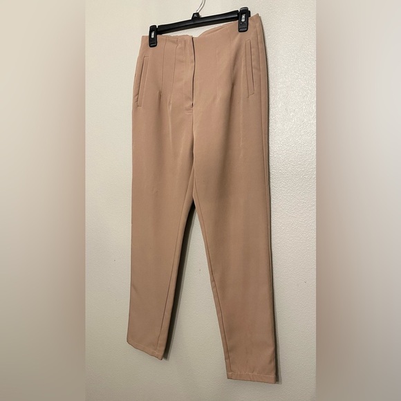 Straight leg dress pants JUNIORS SIZE MEDIUM - Picture 3 of 7